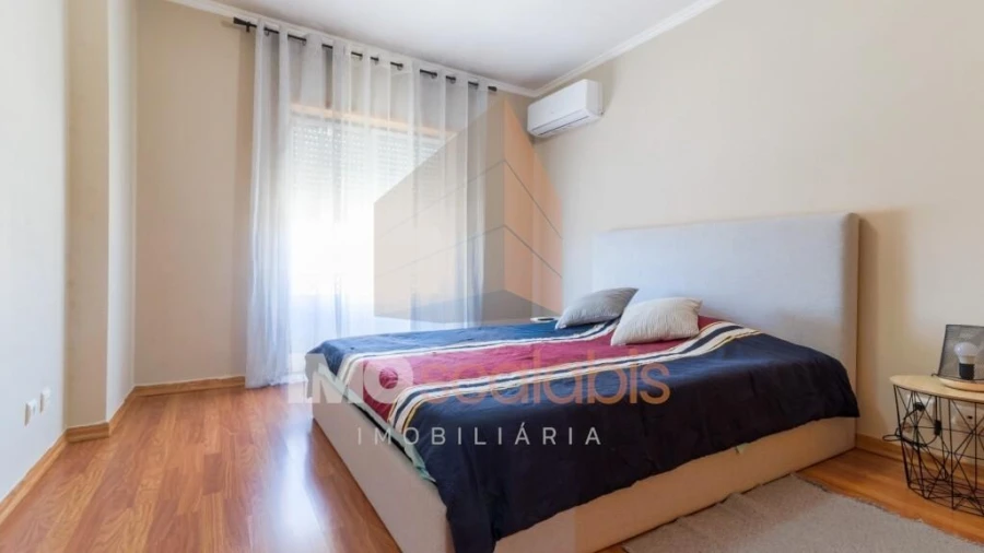 Apartamento T2 para Arrendamento em Almeirim Foto 11