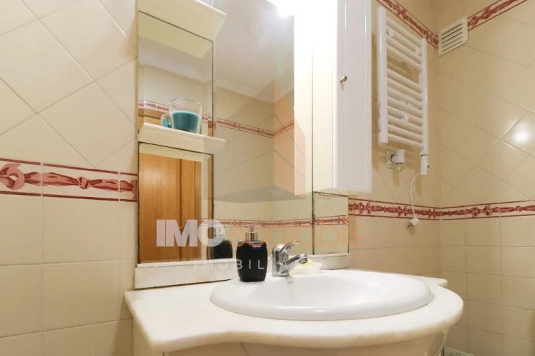 Apartamento T2 para Arrendamento em Almeirim Foto 15