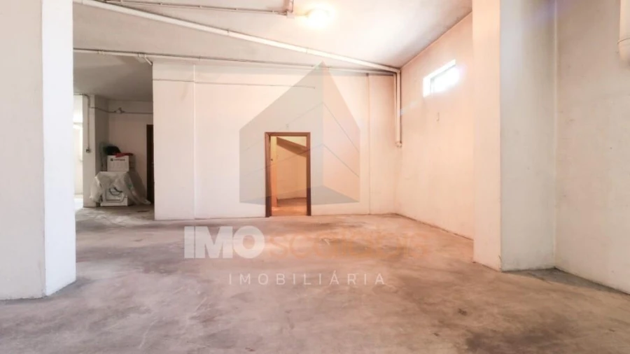 Apartamento T2 para Arrendamento em Almeirim Foto 30