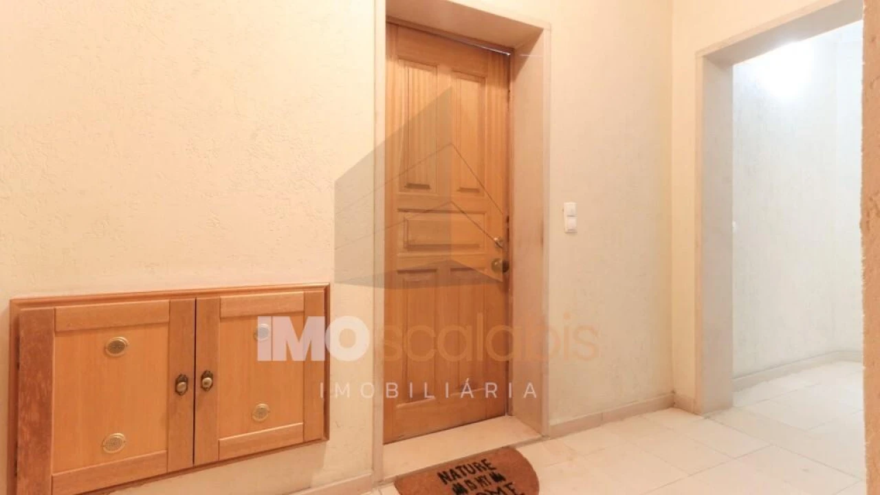 Apartamento T2 para Arrendamento em Almeirim Foto 28