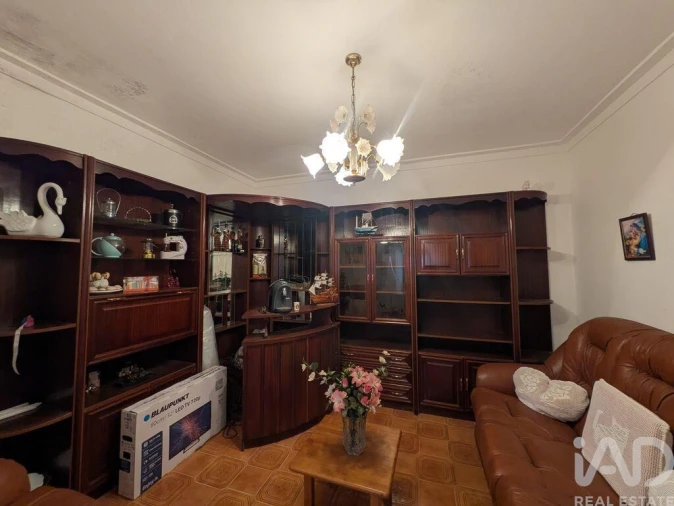 Moradia T3 para Venda em Ciladas Foto 10