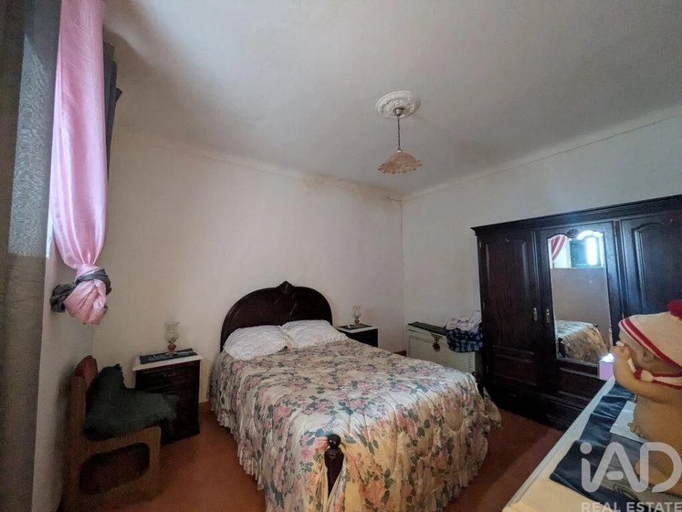 Moradia T3 para Venda em Ciladas Foto 5