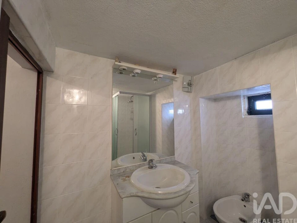 Moradia T3 para Venda em Ciladas Foto 12