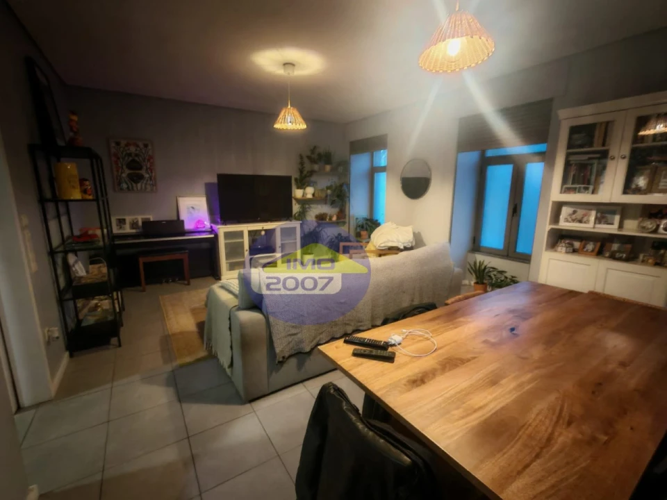 Moradia T4 para Venda em Arcozelo Foto 9