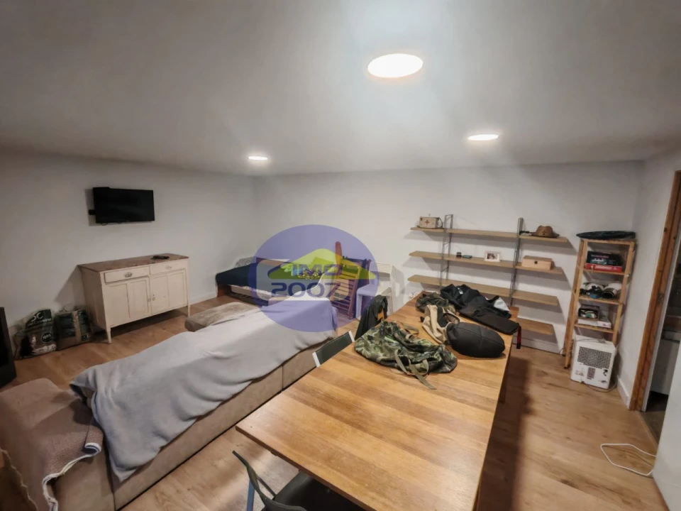 Moradia T4 para Venda em Arcozelo Foto 22