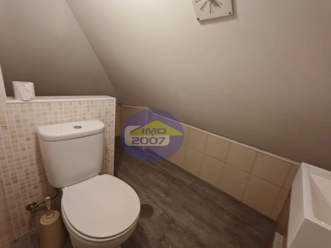 Moradia T4 para Venda em Arcozelo Foto 18