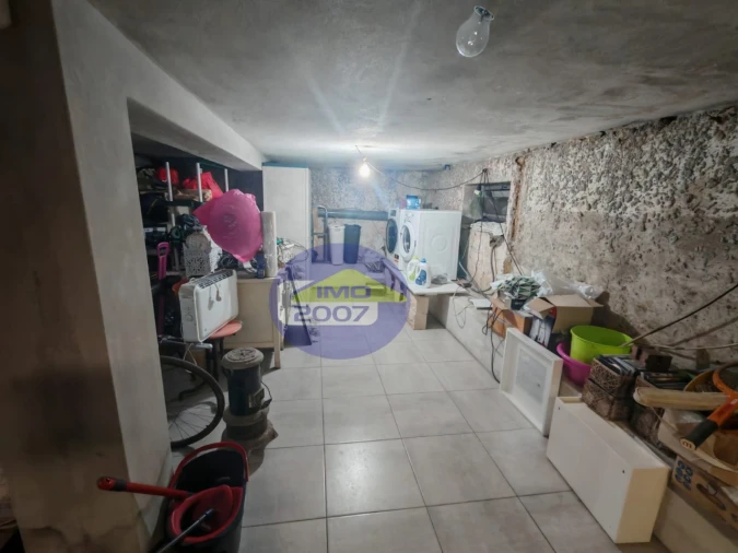 Moradia T4 para Venda em Arcozelo Foto 24