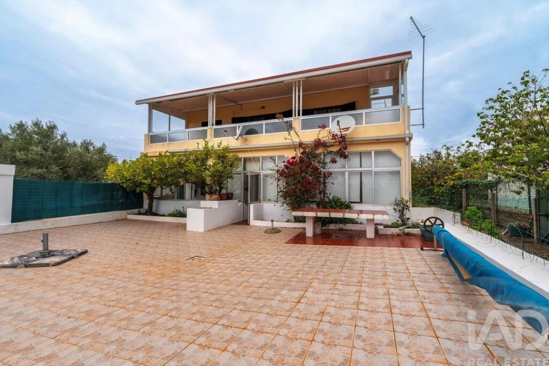 Moradia T5 para Venda em Alcantarilha e Pêra Foto 4