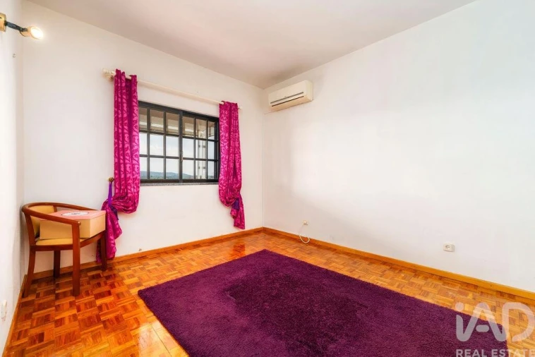 Moradia T5 para Venda em Alcantarilha e Pêra Foto 15