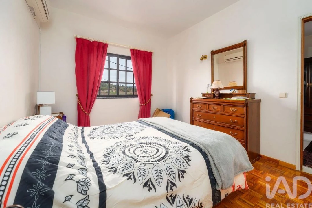 Moradia T5 para Venda em Alcantarilha e Pêra Foto 14