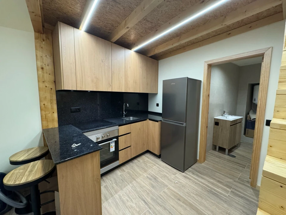 Moradia T1 para Venda em Creixomil Foto 4