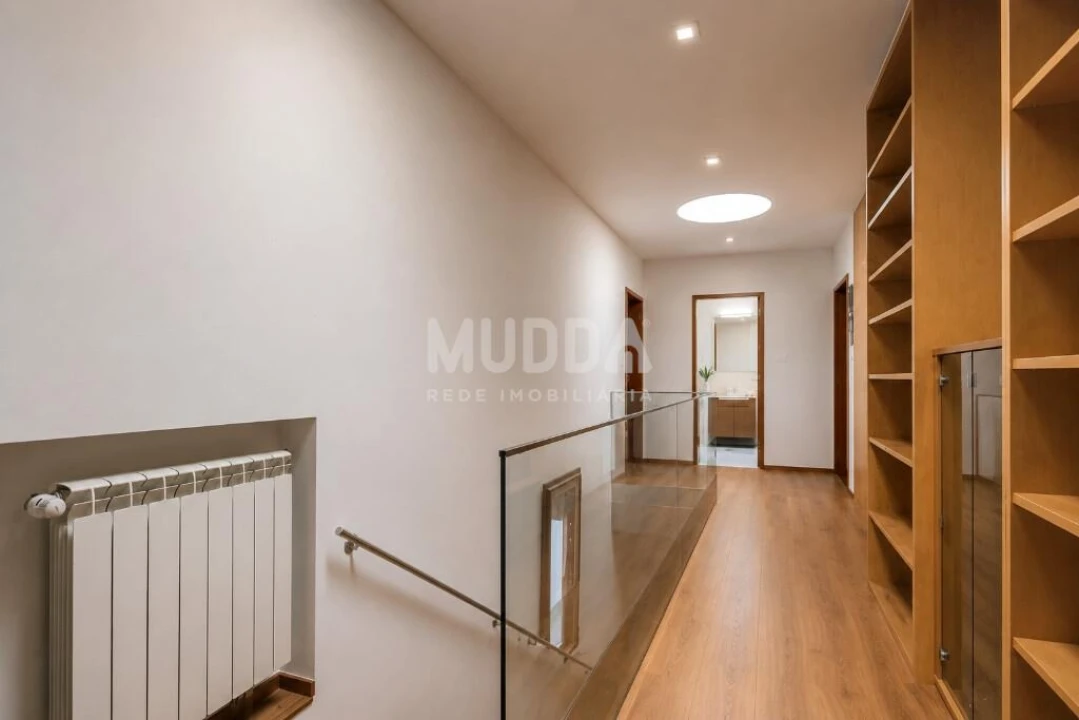 Moradia T4 para Venda em Torreira Foto 18
