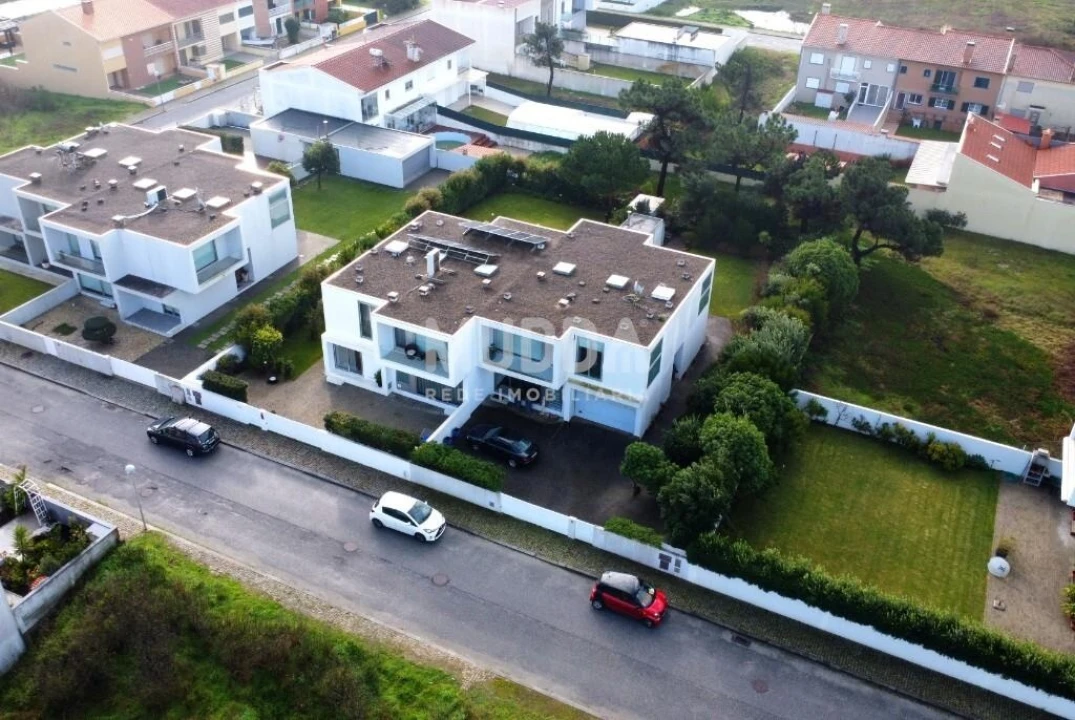 Moradia T4 para Venda em Torreira Foto 44