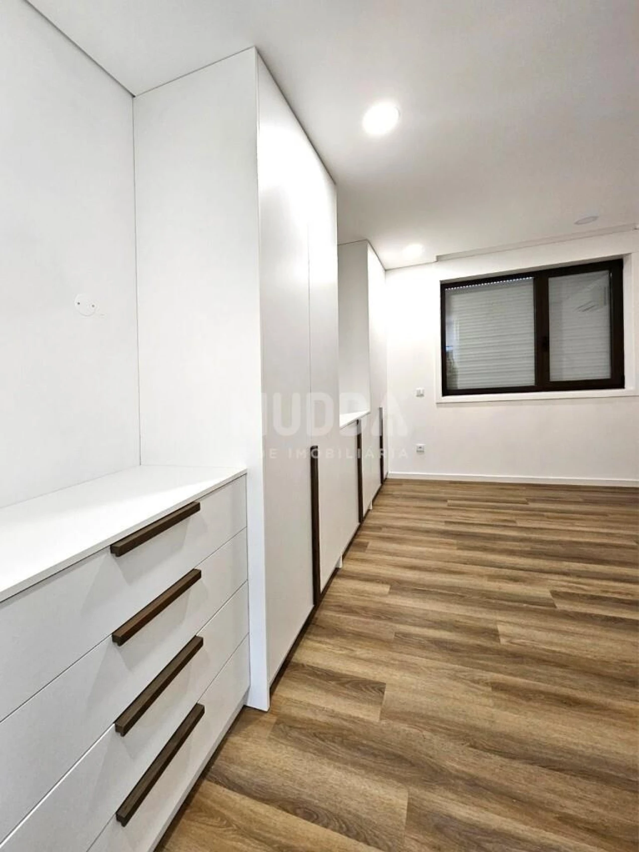 Apartamento T2 para Venda em Esmoriz Foto 20
