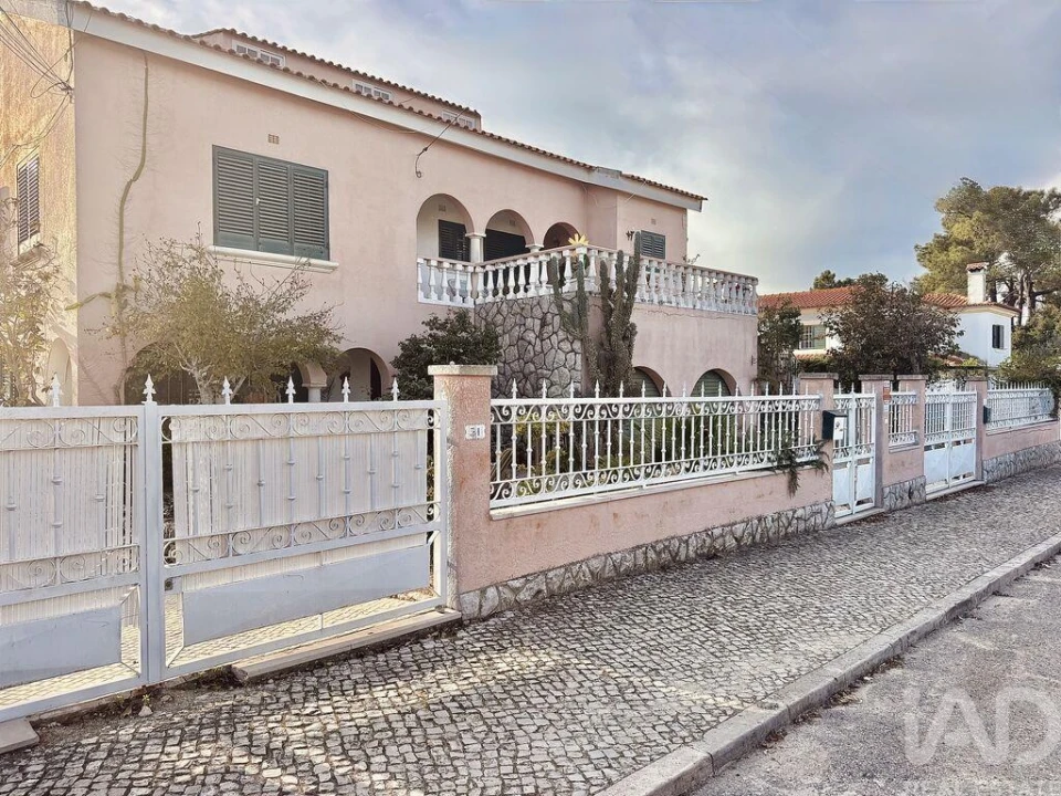 Moradia T5 para Venda em Azeitão (São Lourenço e São Simão) Foto 40