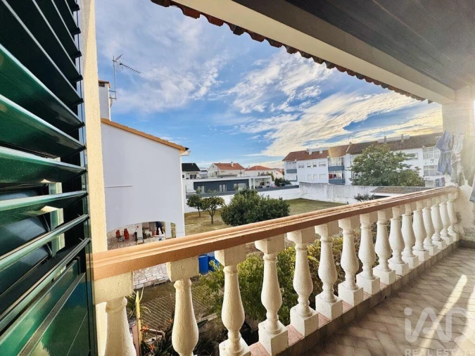 Moradia T5 para Venda em Azeitão (São Lourenço e São Simão) Foto 17