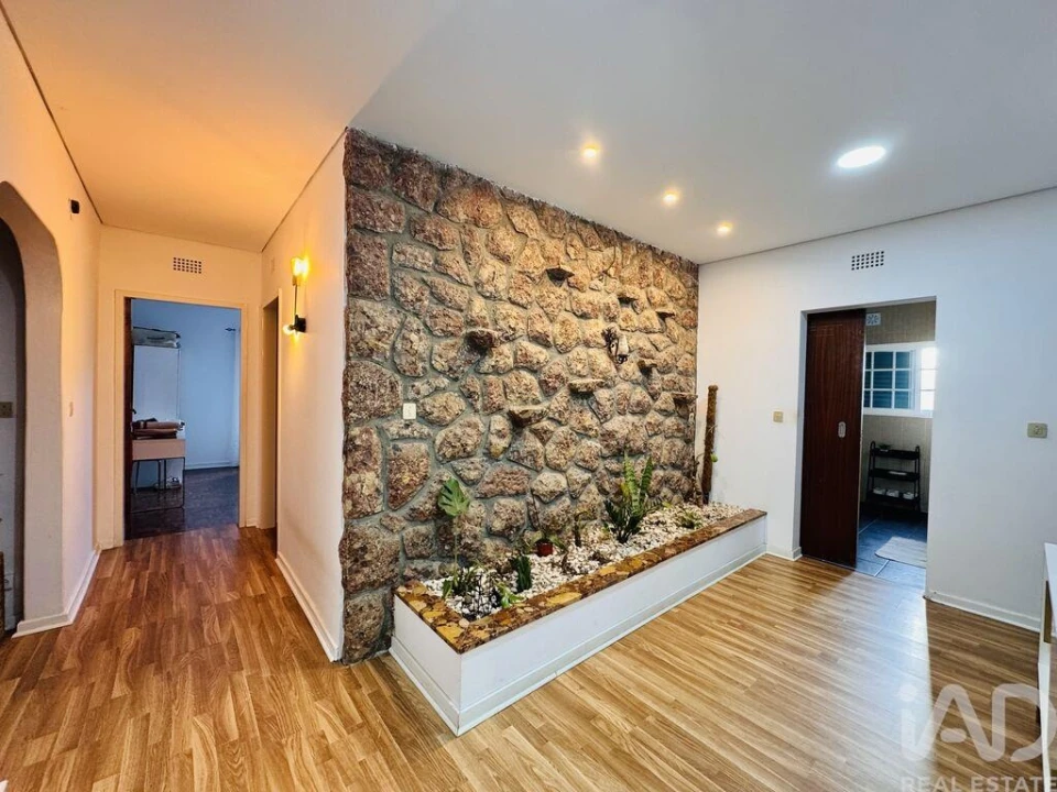 Moradia T5 para Venda em Azeitão (São Lourenço e São Simão) Foto 4