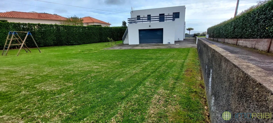 Moradia T4 para Venda em Horta (Conceição) Foto 48