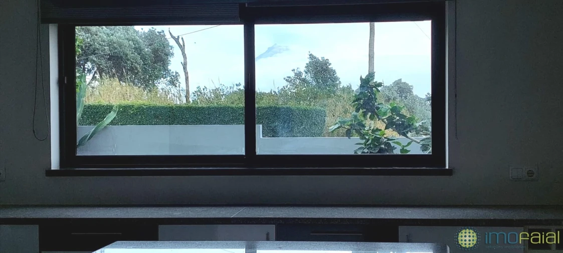 Moradia T4 para Venda em Horta (Conceição) Foto 16