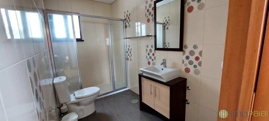 Moradia T4 para Venda em Horta (Conceição) Foto 28