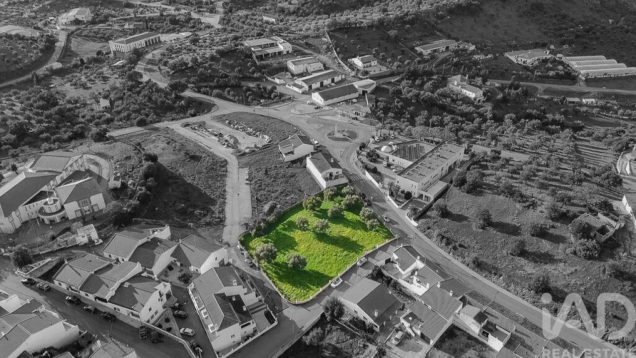 Terreno para Venda em Barrancos Foto 2