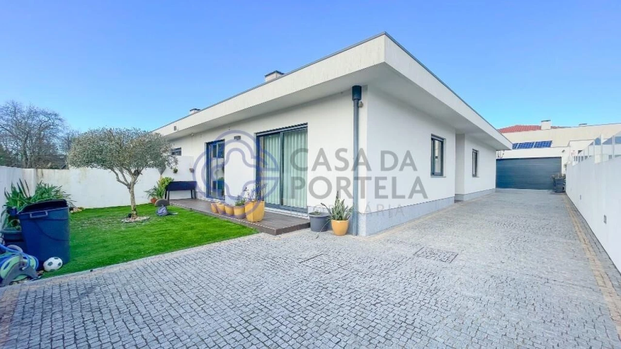 Moradia T3 para Venda em Santa Maria da Feira, Travanca, Sanfins e Espargo Foto 32