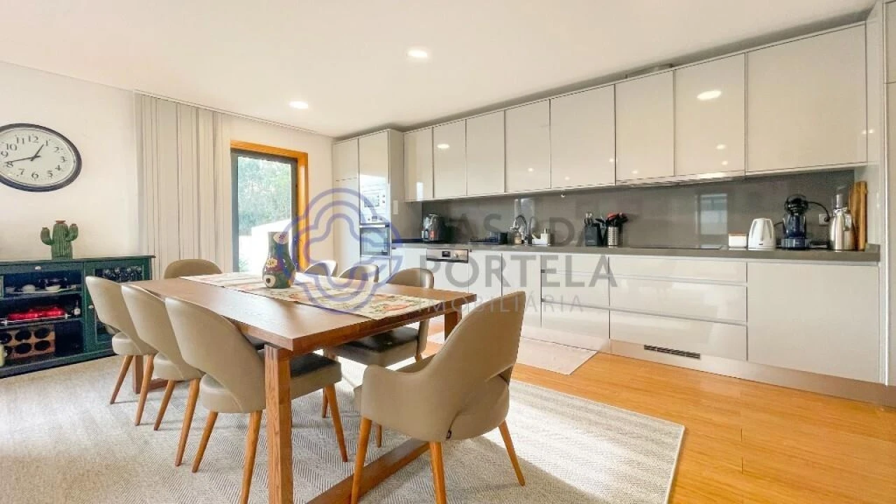 Moradia T3 para Venda em Santa Maria da Feira, Travanca, Sanfins e Espargo Foto 10