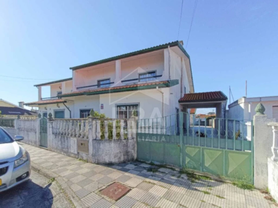 Moradia T3 para Venda em Gafanha da Nazaré Foto 1