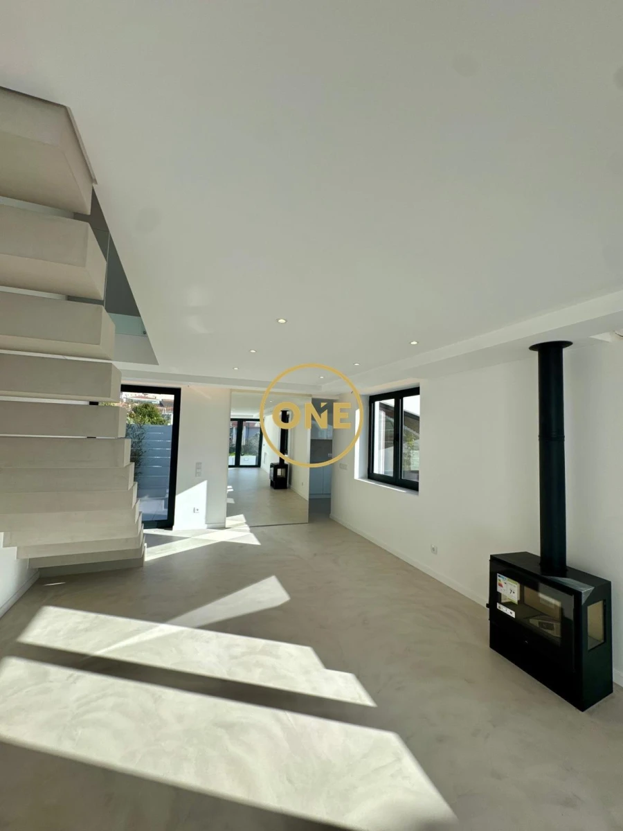 Moradia T3 para Venda em Gulpilhares e Valadares Foto 8