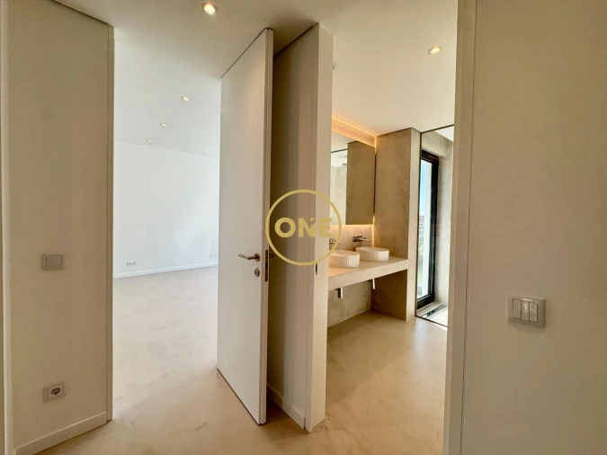 Moradia T3 para Venda em Gulpilhares e Valadares Foto 35