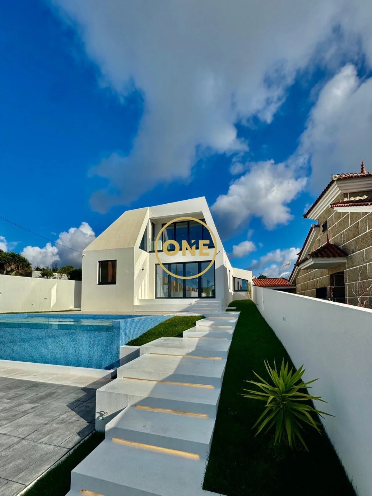 Moradia T3 para Venda em Gulpilhares e Valadares Foto 2