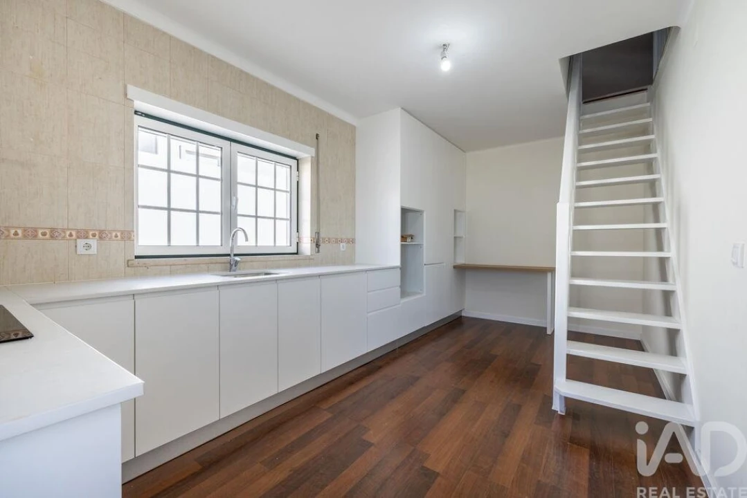 Moradia T4 para Venda em Arrimal e Mendiga Foto 13