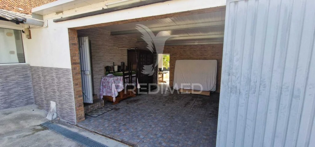 Moradia T2 para Venda em Além da Ribeira e Pedreira Foto 8