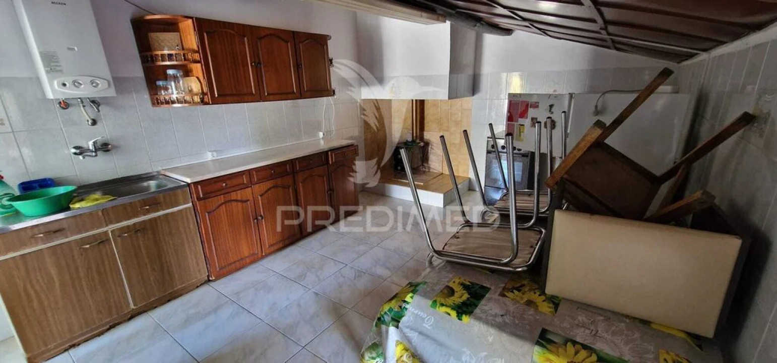 Moradia T2 para Venda em Além da Ribeira e Pedreira Foto 6