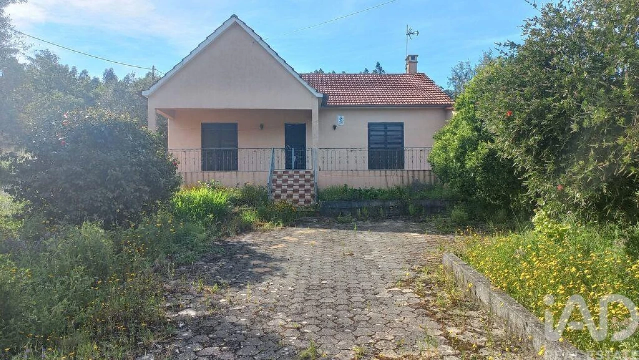 Moradia T3 para Venda em Vila Cã Foto 3