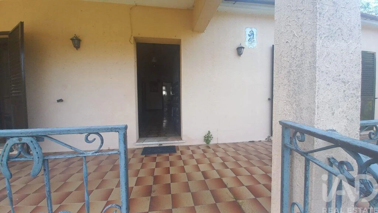 Moradia T3 para Venda em Vila Cã Foto 37