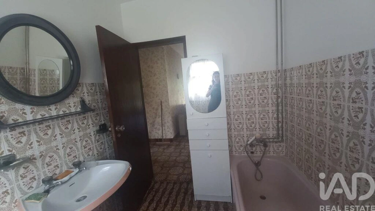 Moradia T3 para Venda em Vila Cã Foto 24