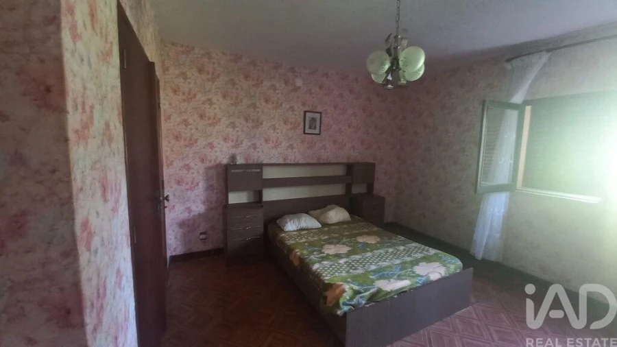 Moradia T3 para Venda em Vila Cã Foto 16