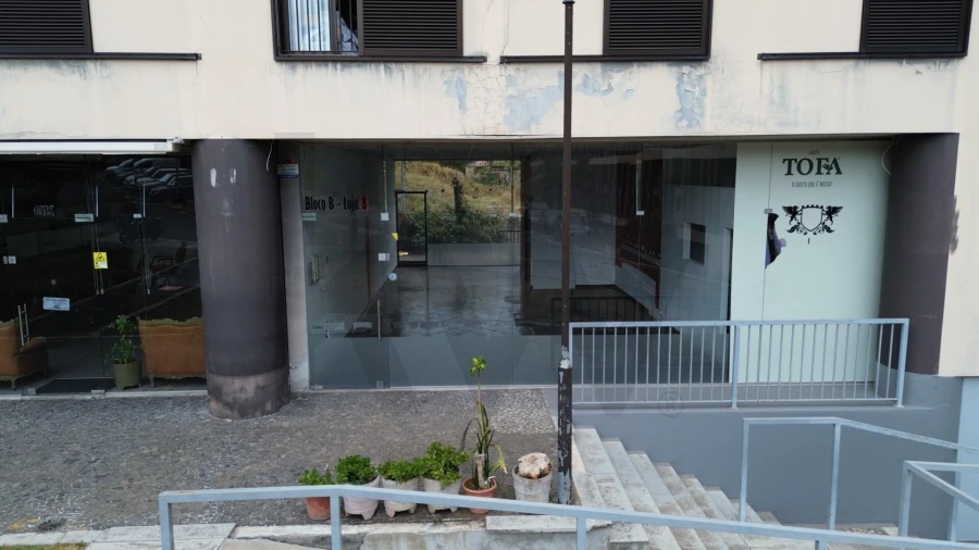 Loja para Arrendamento em São Martinho Foto 36