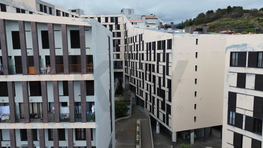 Loja para Arrendamento em São Martinho Foto 38