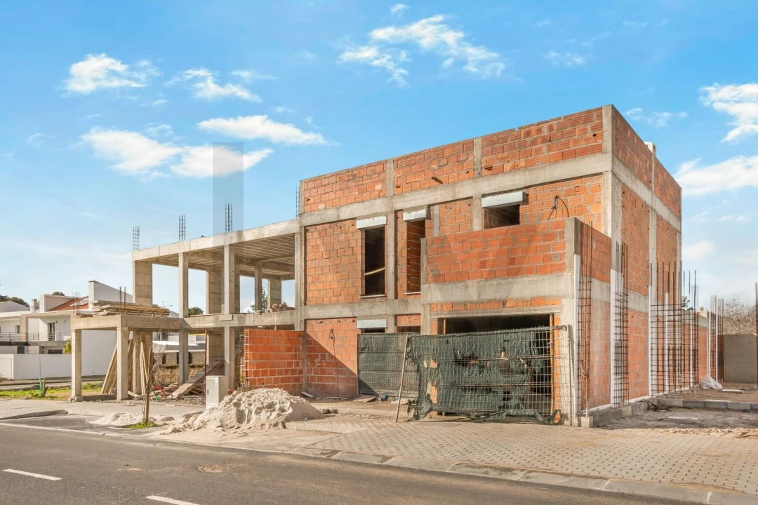 Moradia T4 para Venda em Cuba Foto 9