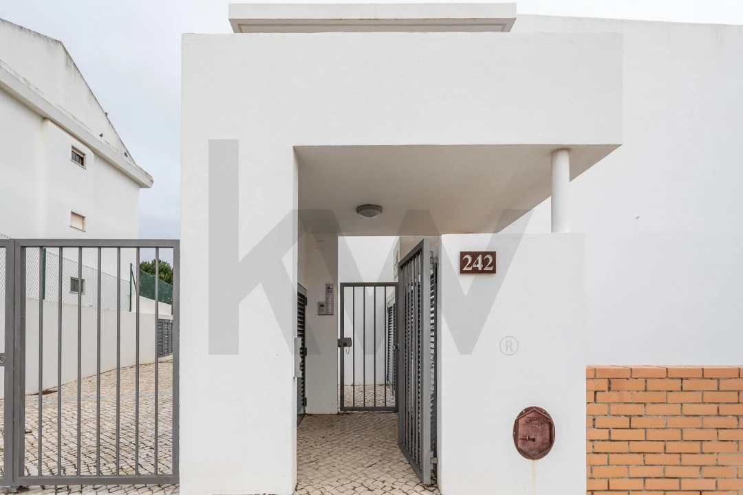 Moradia T3 para Arrendamento em Alcabideche Foto 29