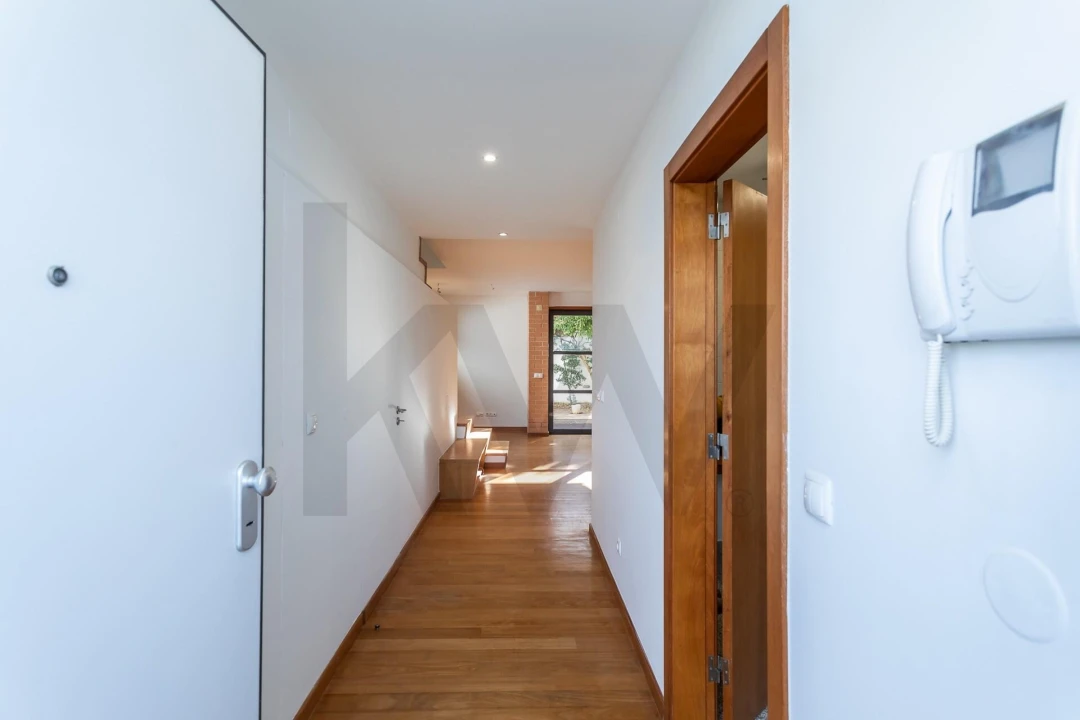 Moradia T3 para Arrendamento em Alcabideche Foto 7