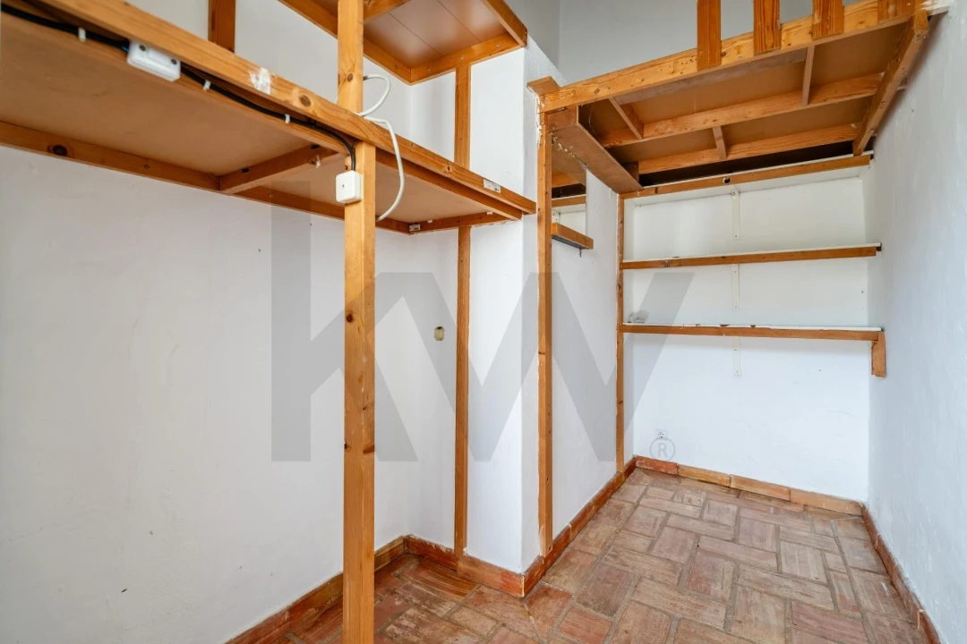 Moradia T2 para Venda em São Bartolomeu de Messines Foto 19