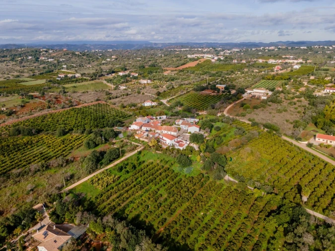 Moradia T2 para Venda em São Bartolomeu de Messines Foto 3