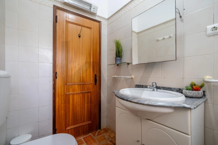 Moradia T2 para Venda em São Bartolomeu de Messines Foto 25