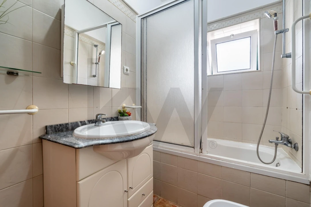 Moradia T2 para Venda em São Bartolomeu de Messines Foto 24