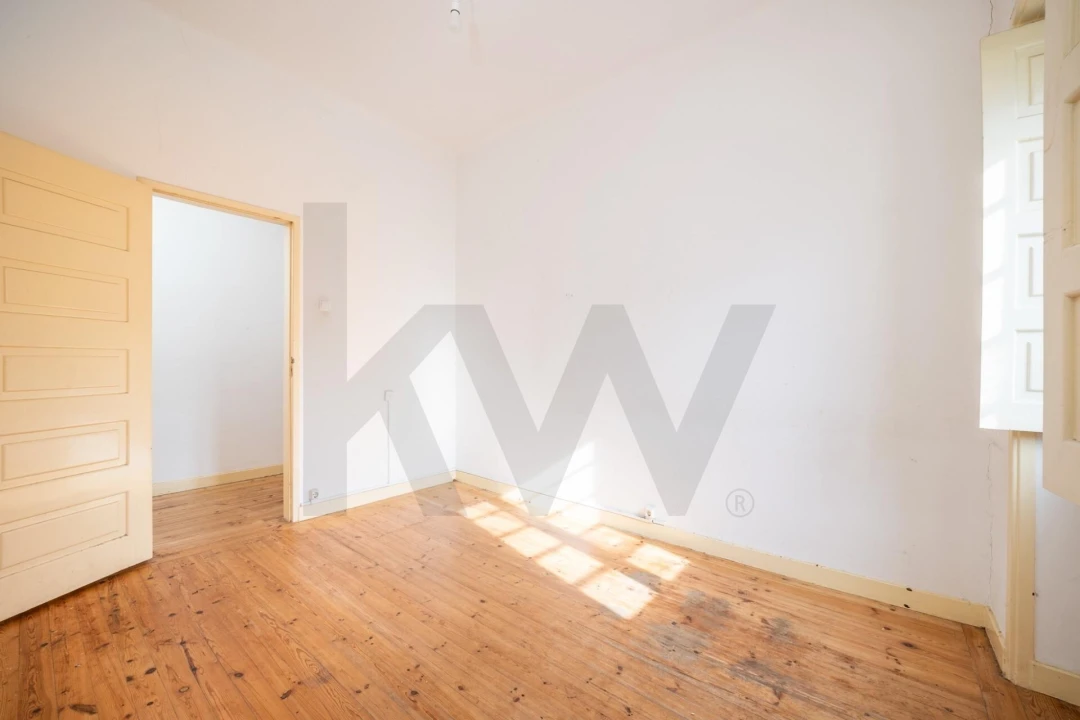 Prédio para Venda em Santo Antonio dos Olivais Foto 29