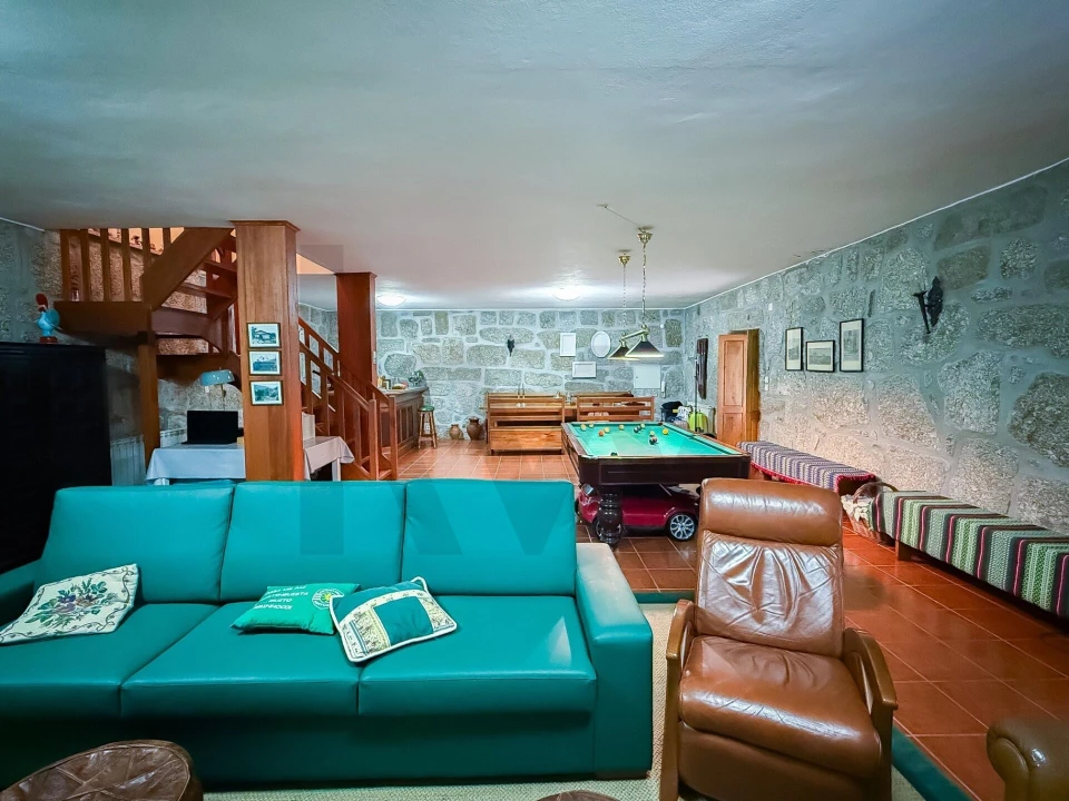 Quinta T3 para Venda em Bouro (Santa Maria) Foto 18