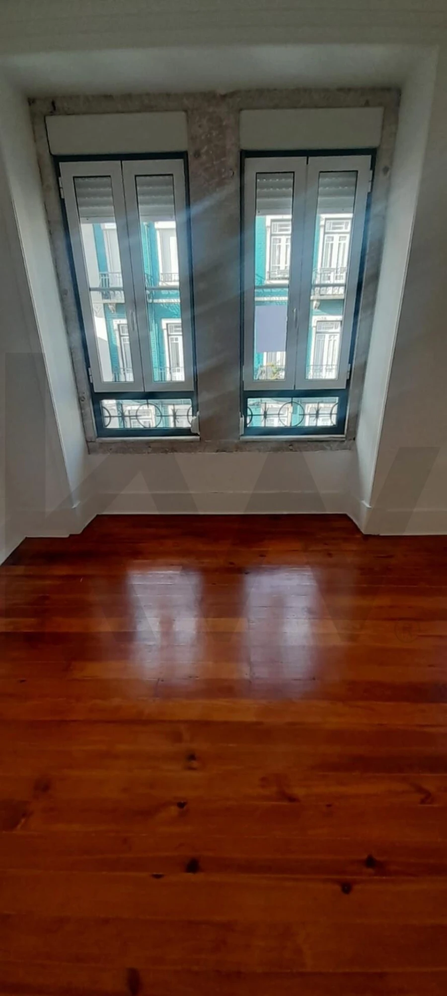 Prédio para Arrendamento em Campo de Ourique Foto 5